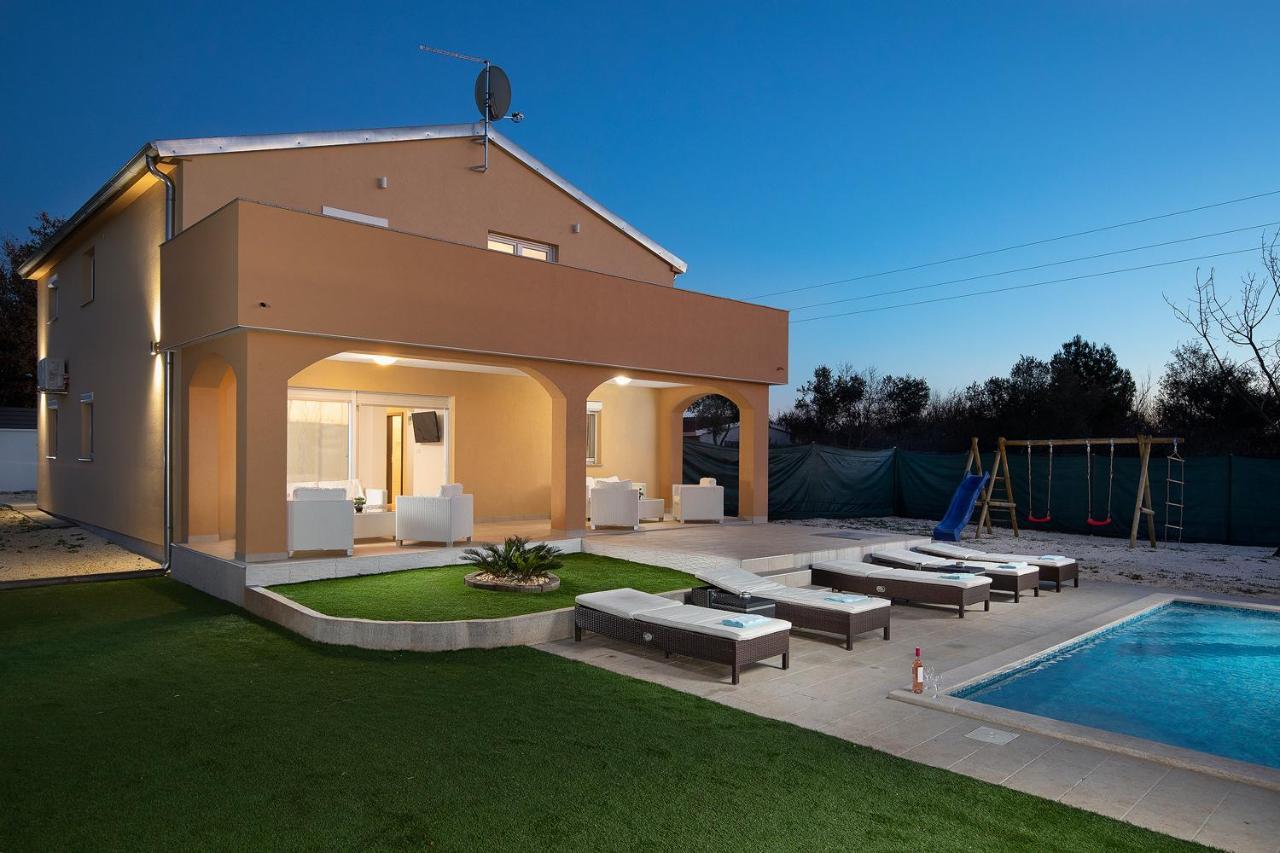 Villa Suhalj Medulin Extérieur photo