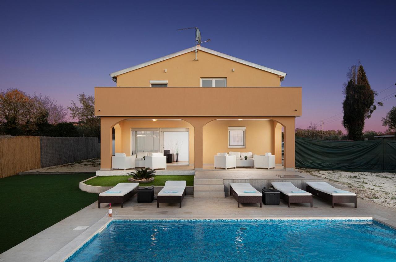 Villa Suhalj Medulin Extérieur photo