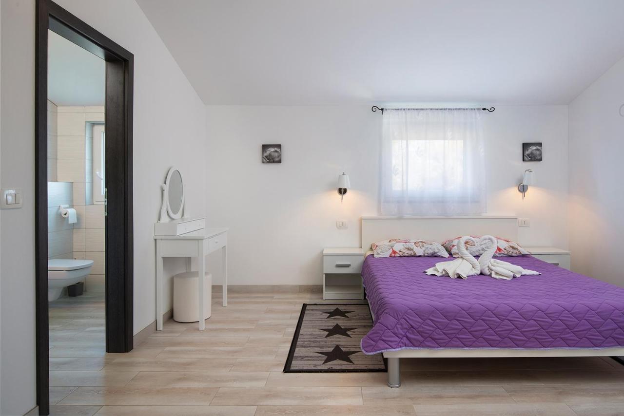 Villa Suhalj Medulin Extérieur photo